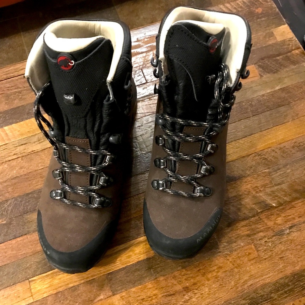 Mammut hiking boots